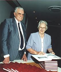 [Prof en mev Landman]